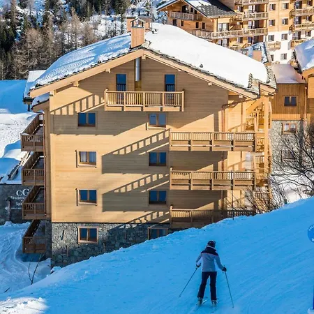 Apartment Des Neiges C - 4 - Pied De Pistes, Service Hotelier Inclus Mae-2582 *